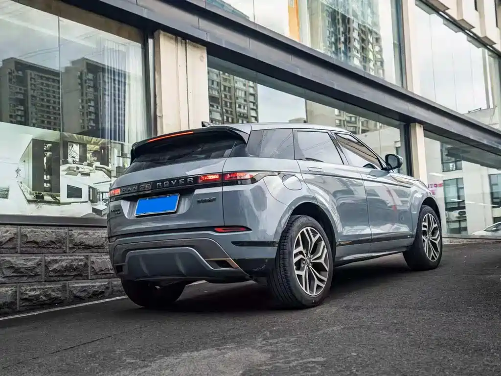 Land Rover Range Rover Evoque 2021 — фото 8