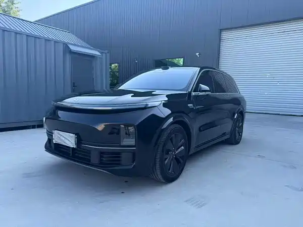 Li Auto L8 2024