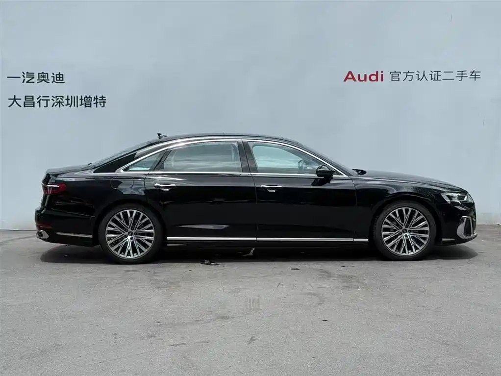 Audi A8 2025 — фото 4