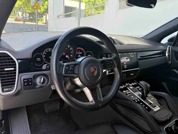 Porsche Cayenne 2019