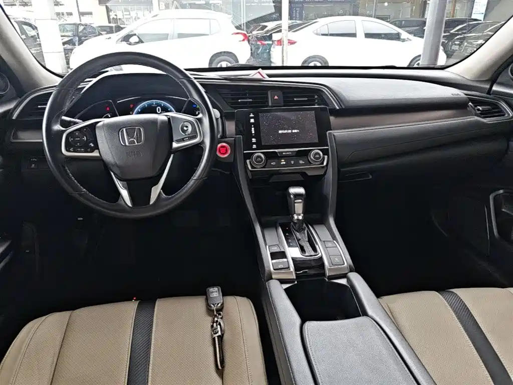 Honda Civic 2016 — фото 10