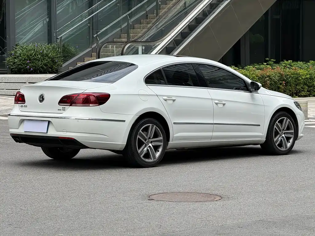 Volkswagen CC 2016 — фото 4