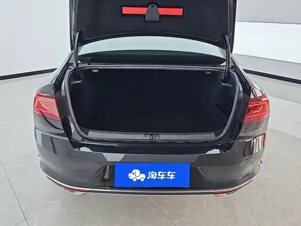 Volkswagen Magotan 2023