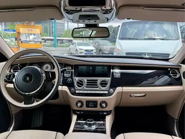 Rolls-Royce Phantom 2013