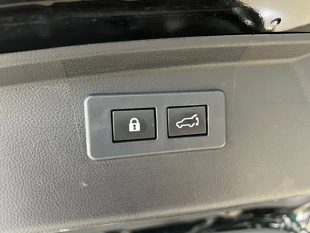 Subaru Outback 2022 — фото 25