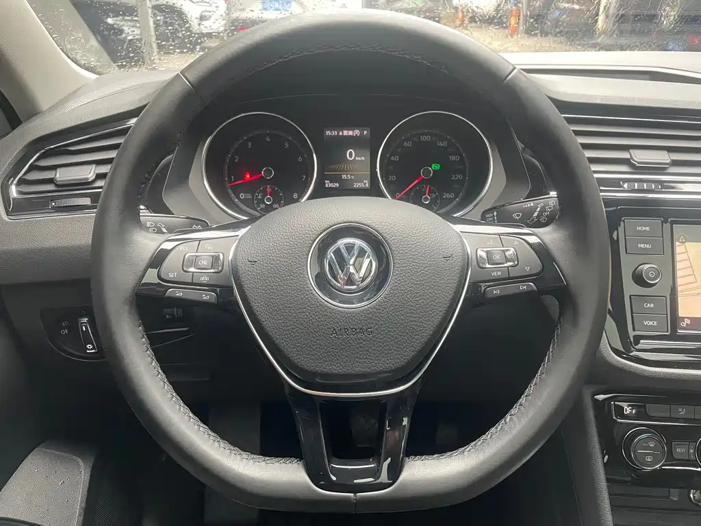 Volkswagen Tiguan L 2019 — фото 5