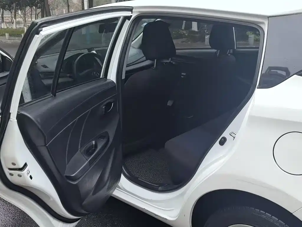 Toyota Yaris L 2018