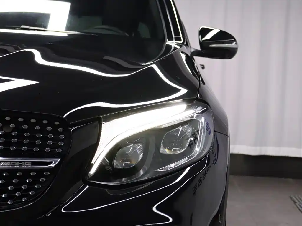 Mercedes-Benz GLC AMG 2019 — фото 23