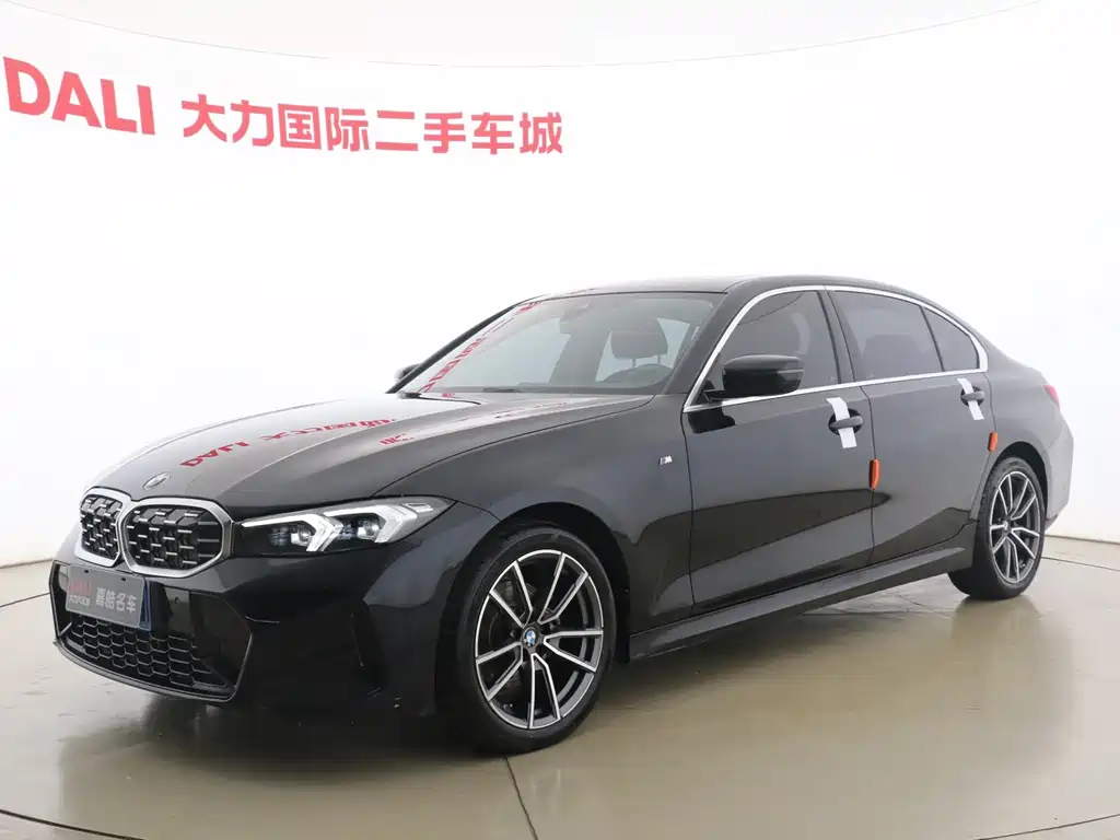 BMW 3 Series 2023 — фото 1