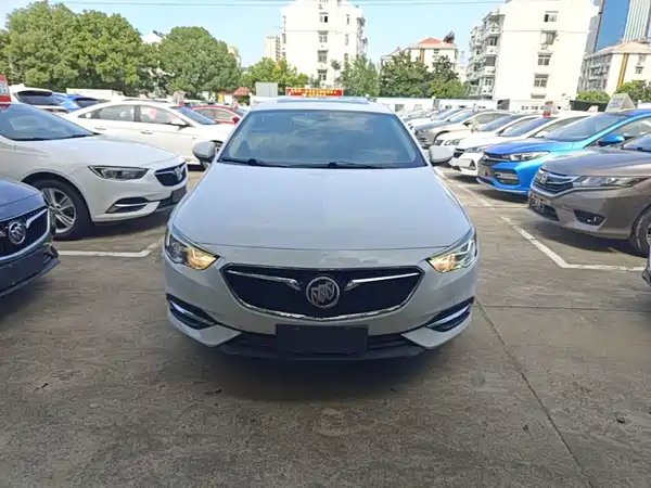 Buick Regal 2020
