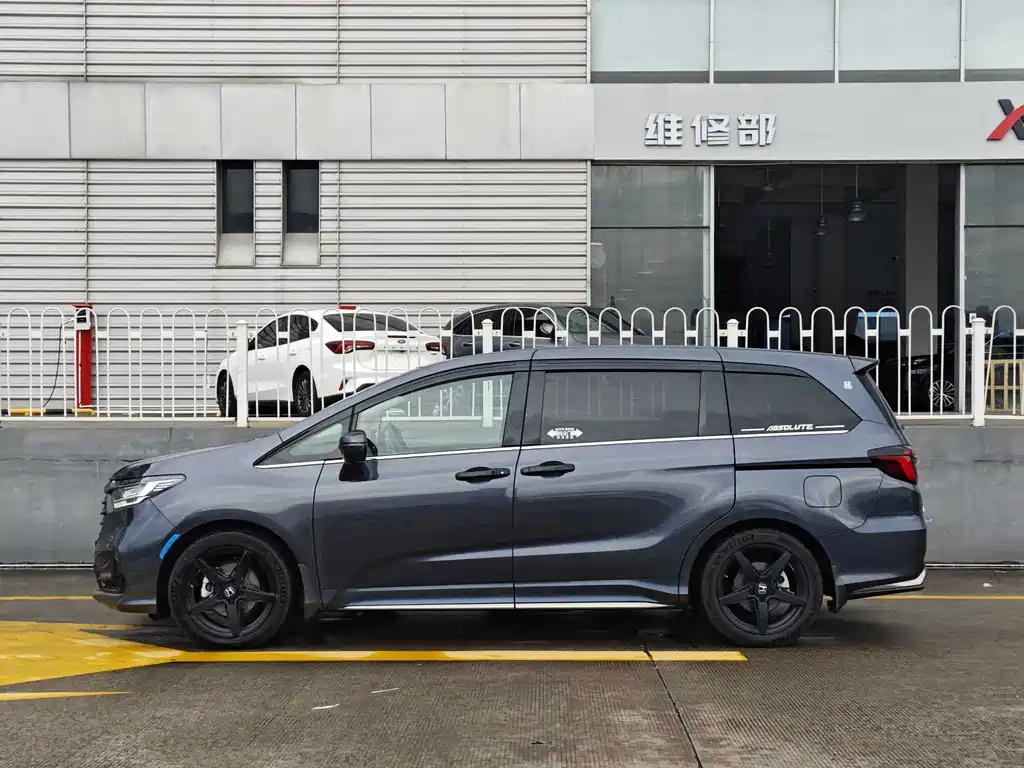 Honda Odyssey 2022 — фото 2