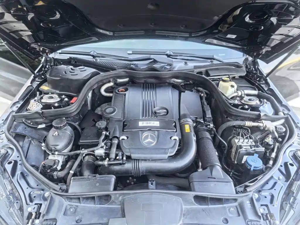 Mercedes-Benz E-Class 2013 — фото 17