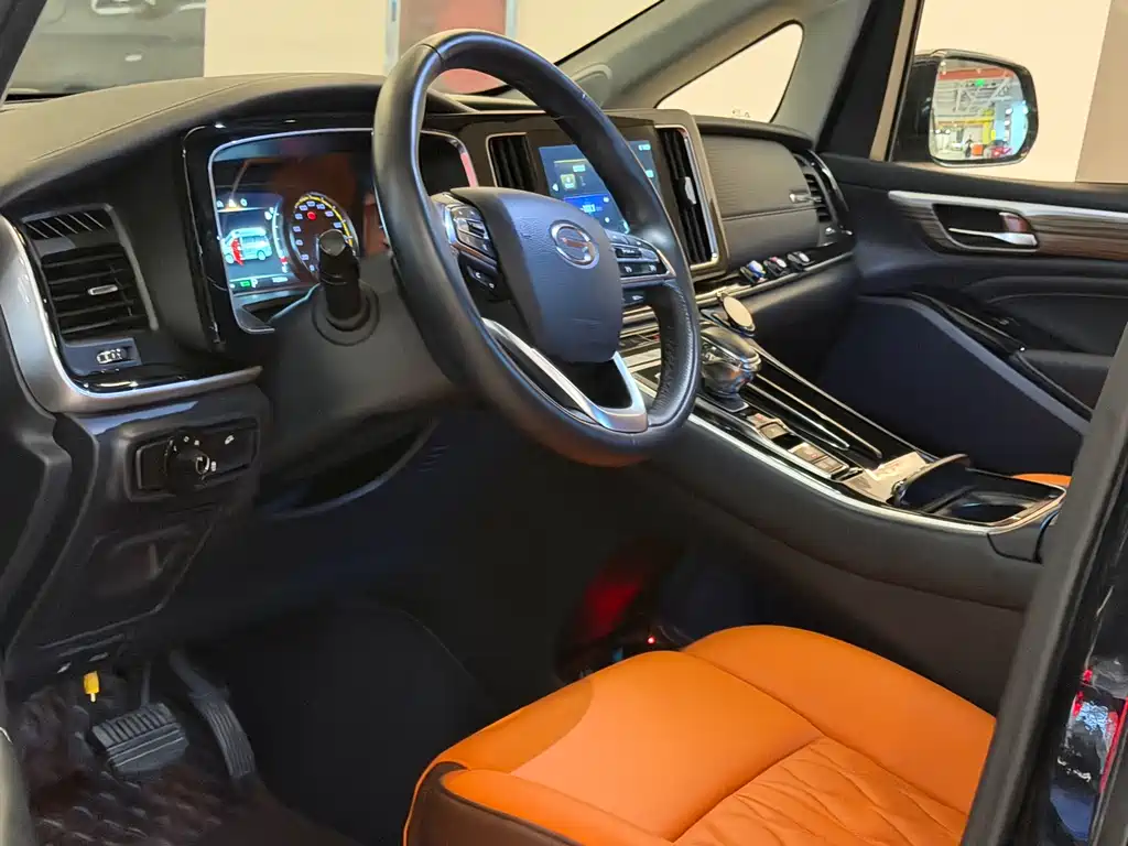 GAC Motor Trumpchi M8 2023 — фото 4