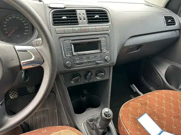 Volkswagen Polo 2013