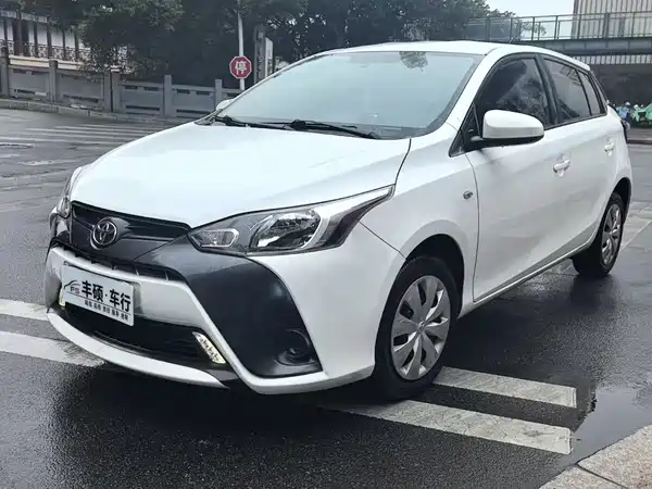 Toyota Yaris L 2016