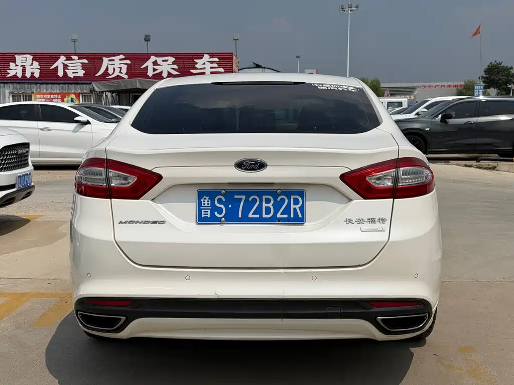 Ford Mondeo 2014 — фото 4
