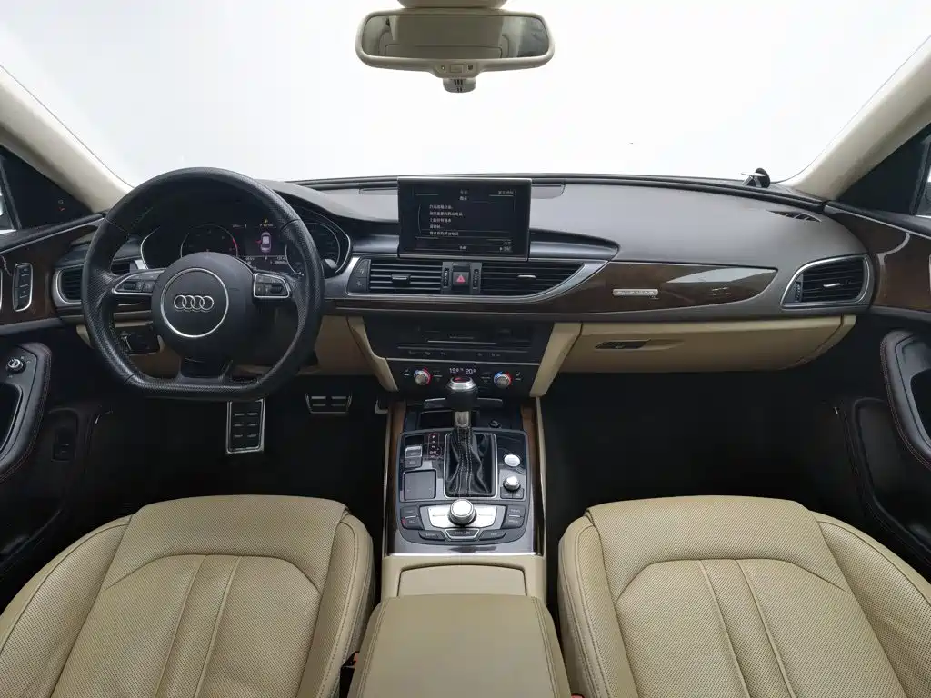 Audi A6L 2012