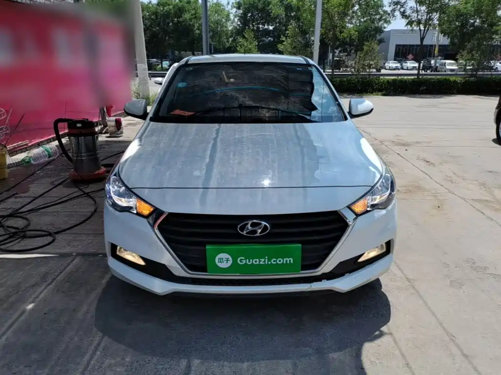 Hyundai Verna 2019 — фото 3