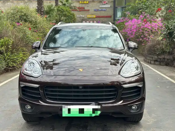 Porsche Cayenne New Energy 2016