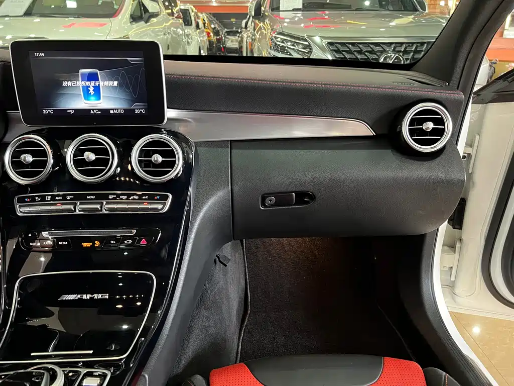 Mercedes-Benz C-Class AMG 2019 — фото 14