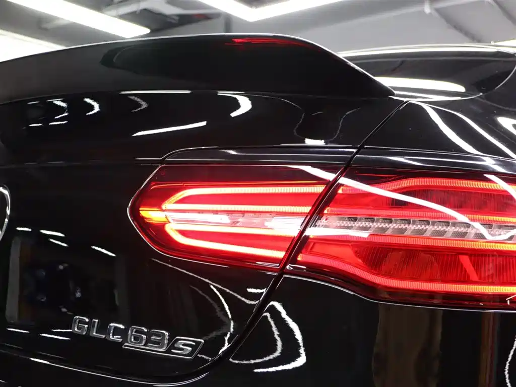 Mercedes-Benz GLC Coupe AMG 2019 — фото 27