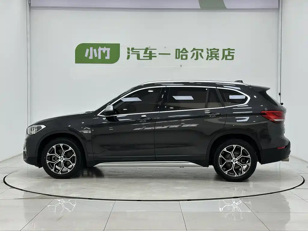 BMW X1 2021