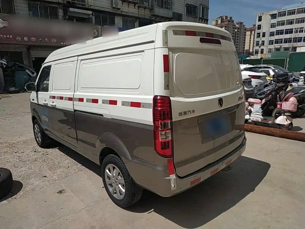 Jinbei Hiace X30L 2024 — фото 5