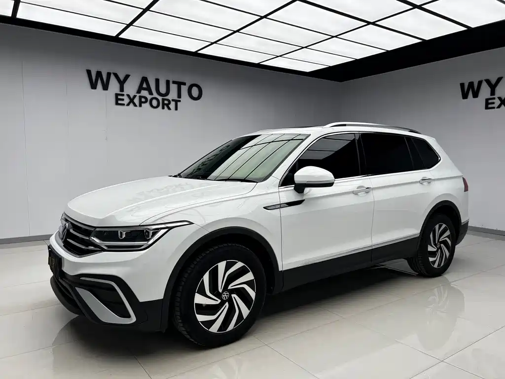 Volkswagen Tiguan L 2023