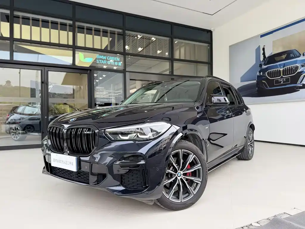 BMW X5 2022 — фото 1