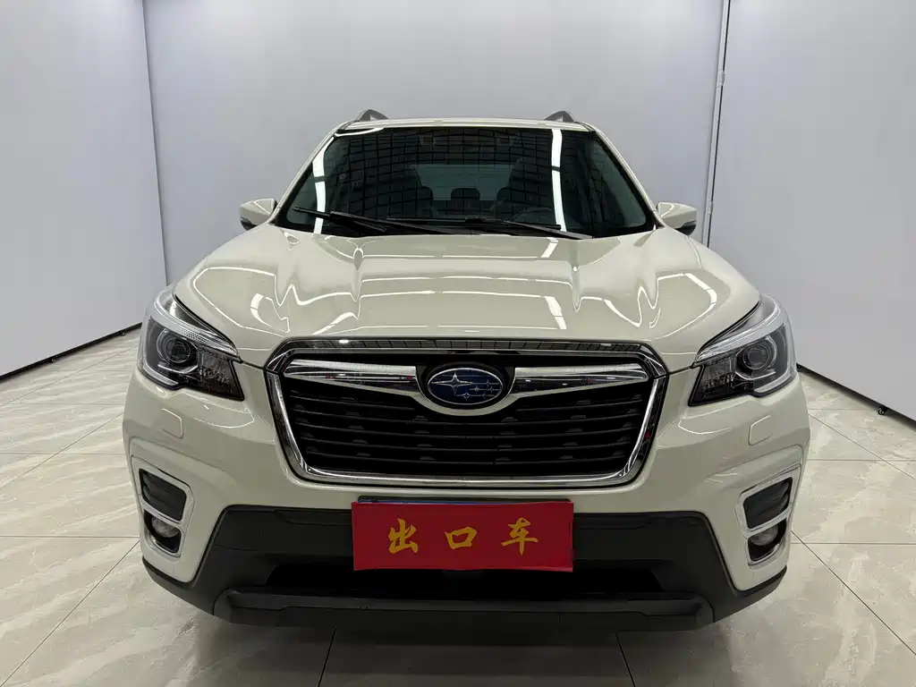 Subaru Forester 2021 — фото 2
