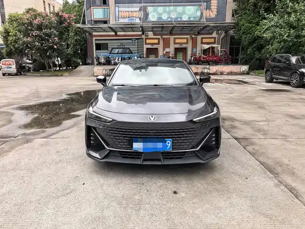 Changan UNI-V 2022