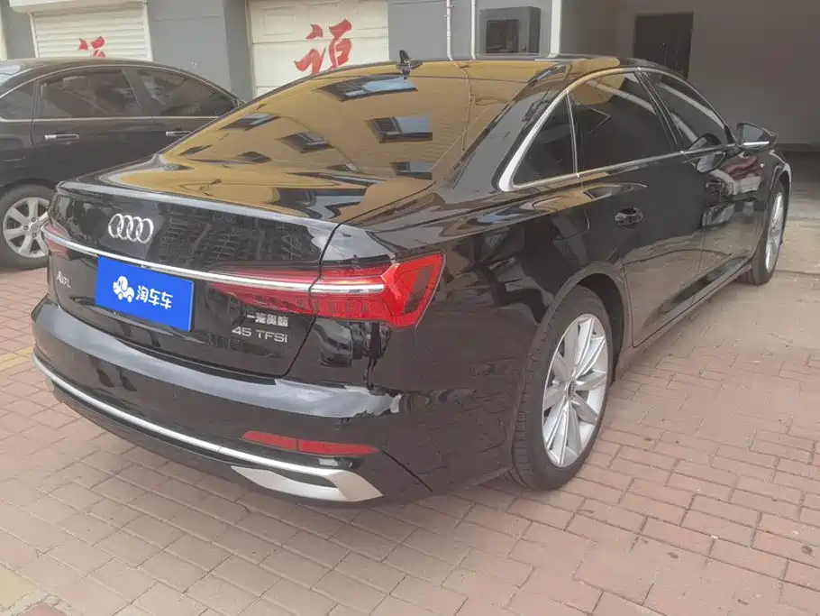 Audi A6L 2023