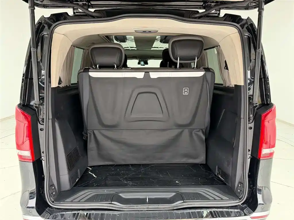 Mercedes-Benz Vito 2020 — фото 14