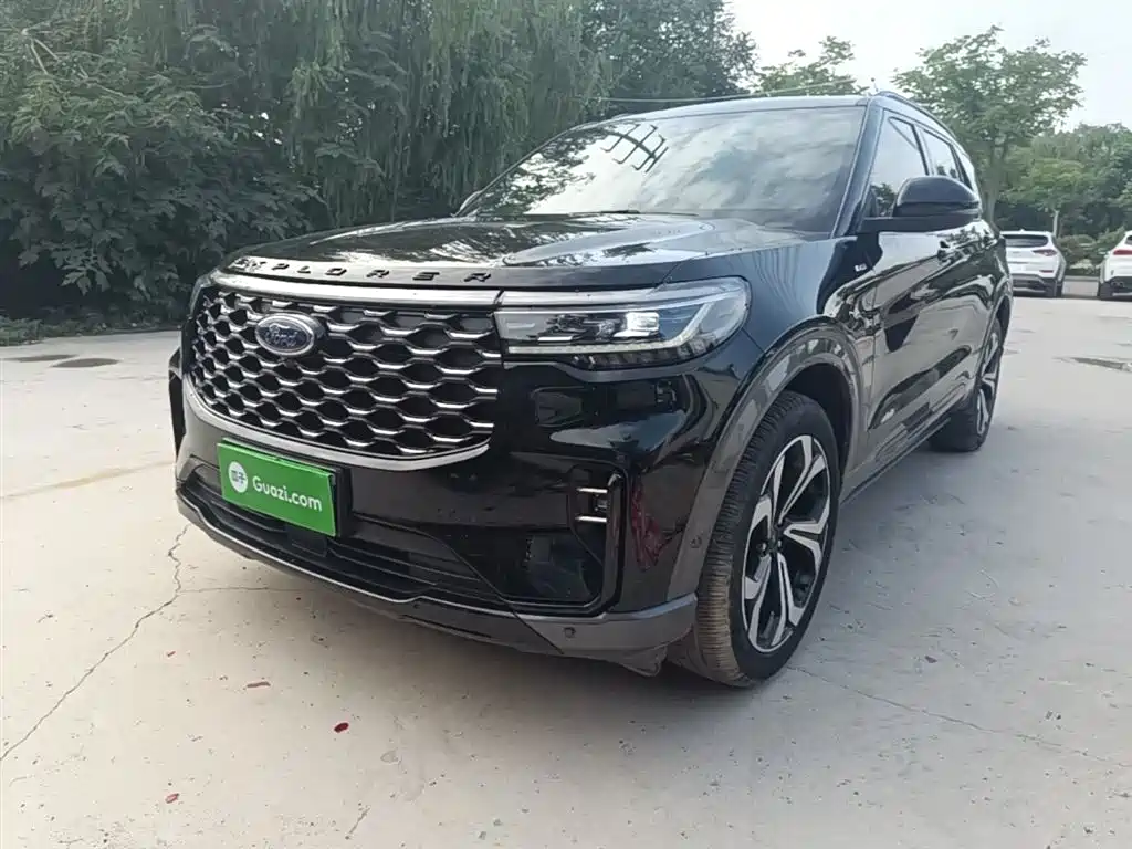 Ford Explorer 2022 — фото 2