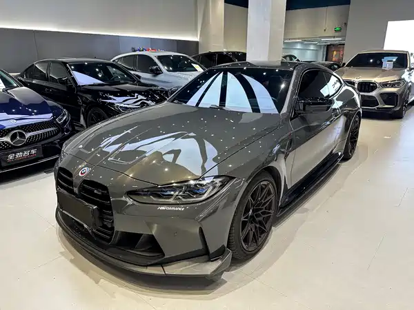 BMW M4 2023