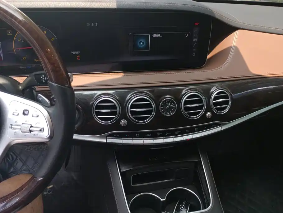 Mercedes-Benz Maybach S-Class 2019 — фото 13