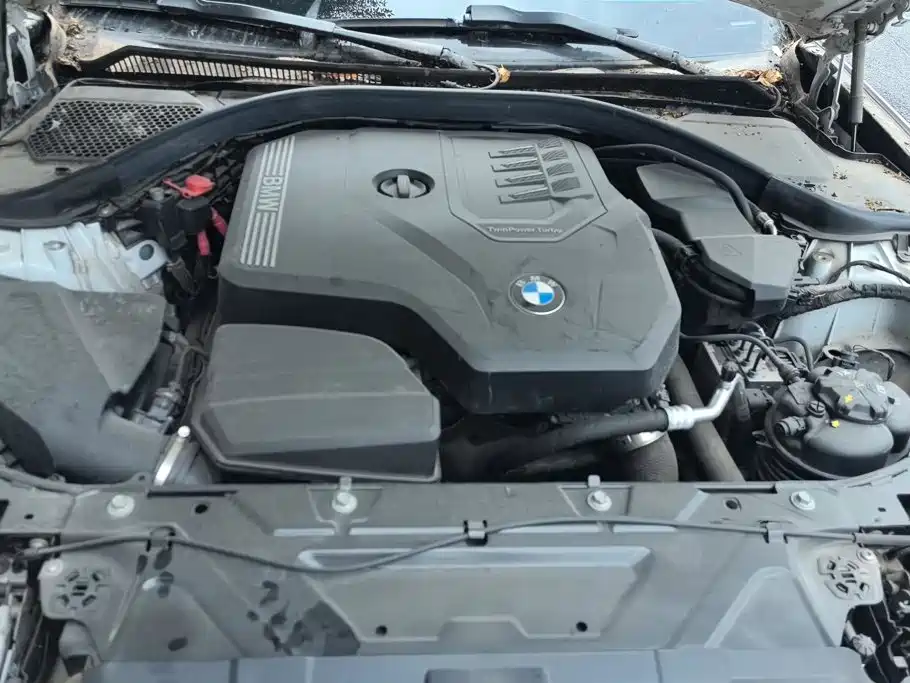 BMW 3 Series 2021 — фото 10