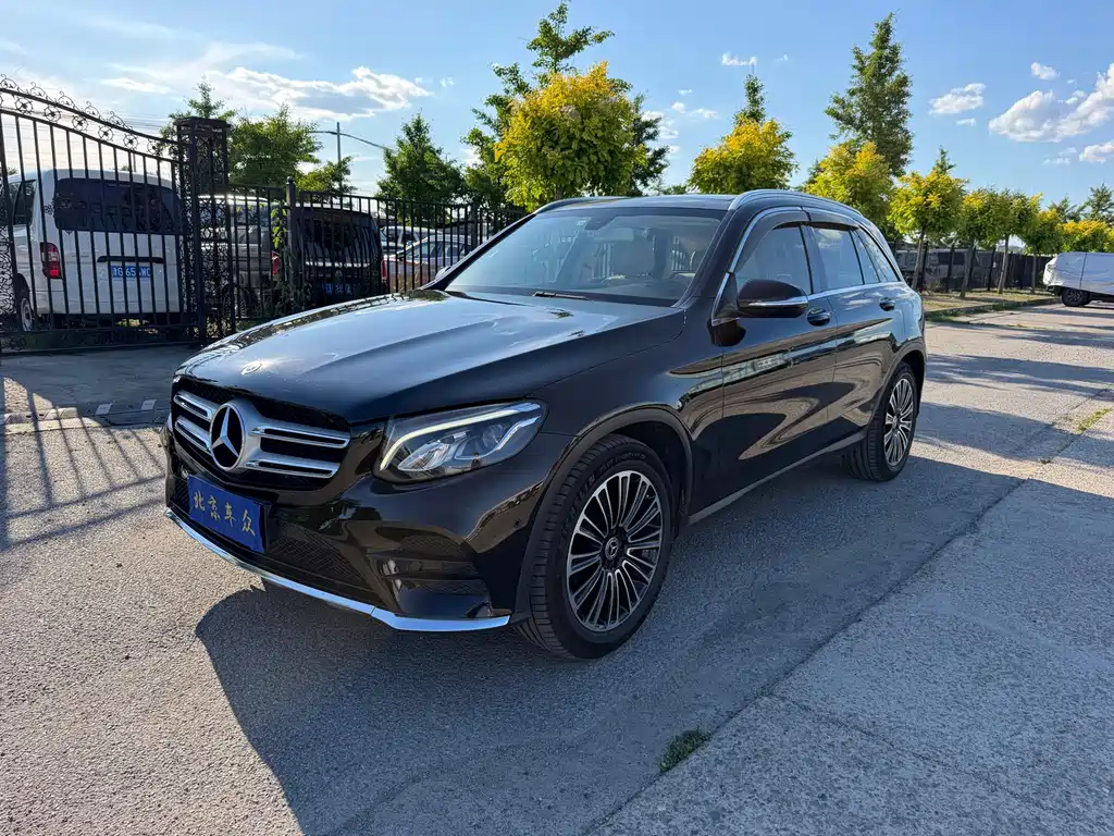 Mercedes-Benz GLC 2018 — фото 1