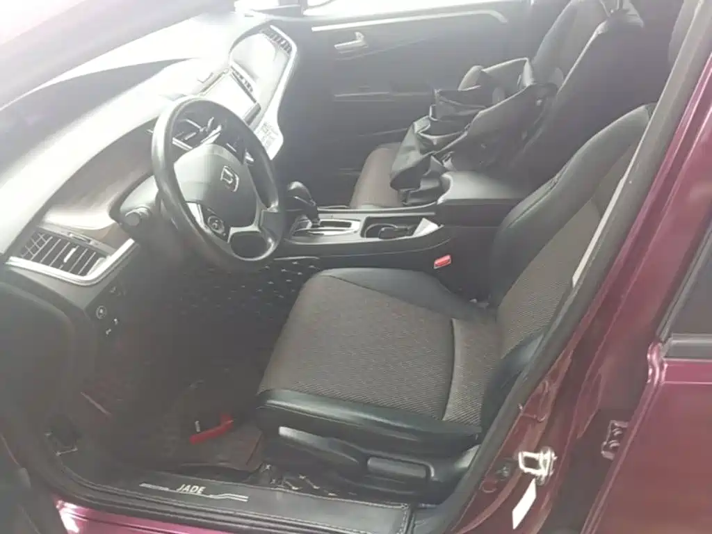 Honda Jade 2018 — фото 15
