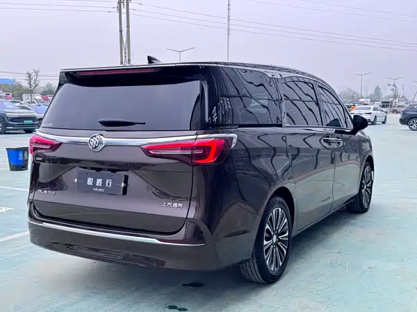 Buick GL8 2021