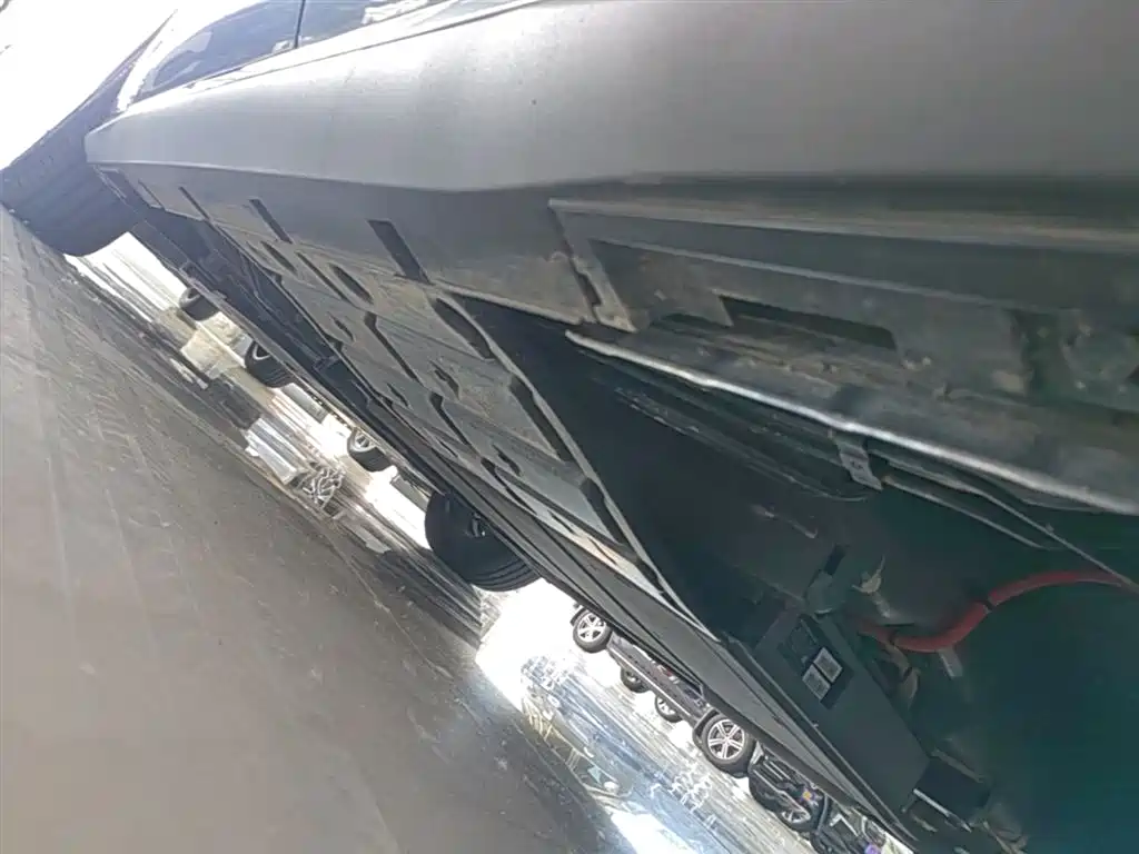 BYD Seal 05 DM-i 2025 — фото 22