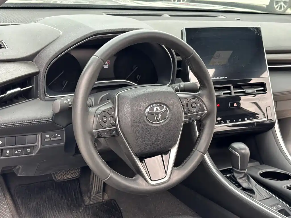 Toyota Avalon 2023 — фото 16