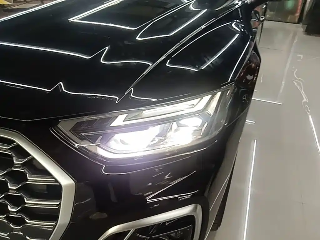 Audi Q5L 2022 — фото 24