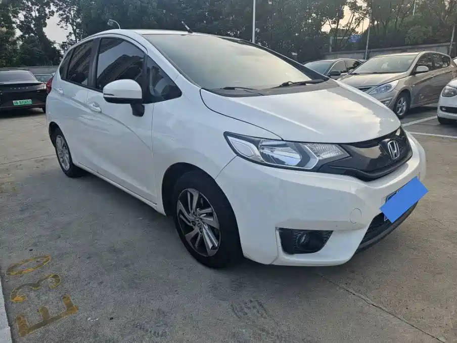 Honda Fit 2015