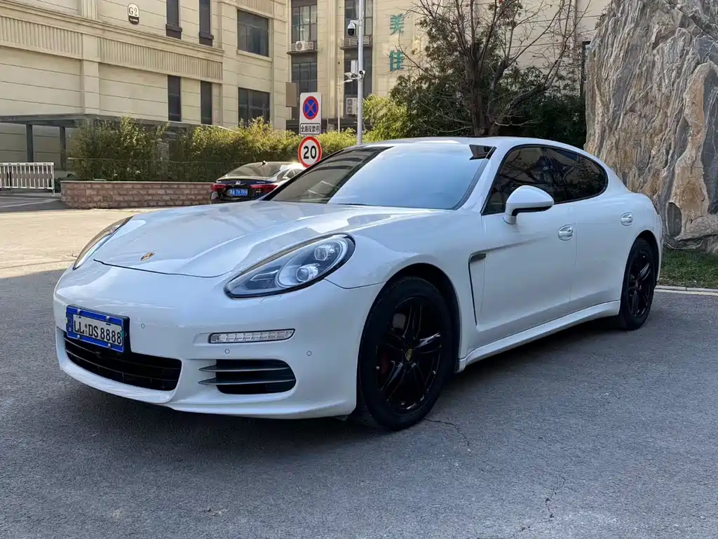 Porsche Panamera 2015 — фото 3