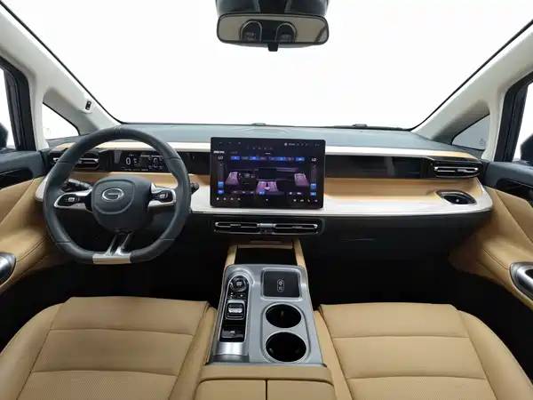 GAC Trumpchi E8 PHEV 2024