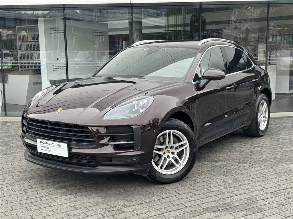 Porsche Macan 2020 — фото 1