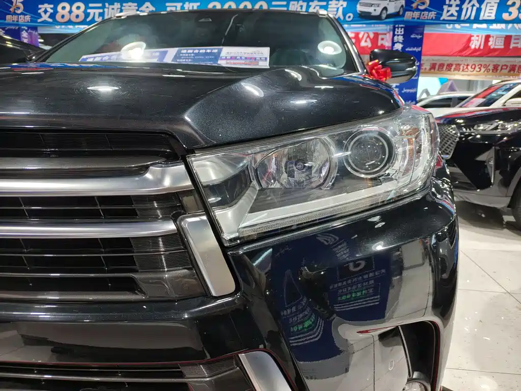 Toyota Highlander 2019 — фото 16
