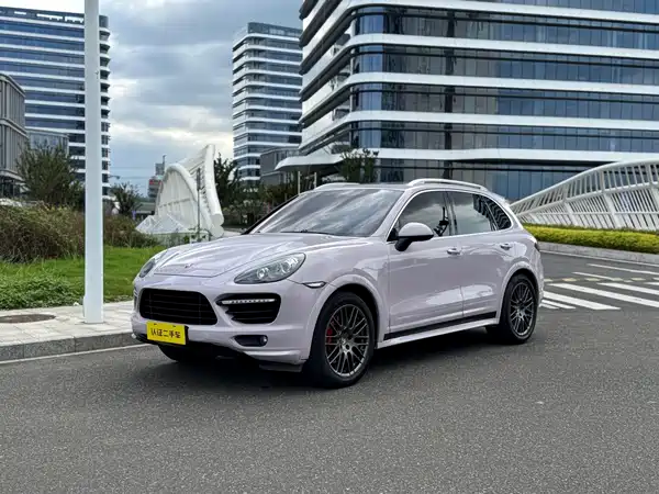 Porsche Cayenne 2012