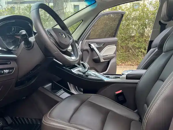 Geely Jiaji 2019